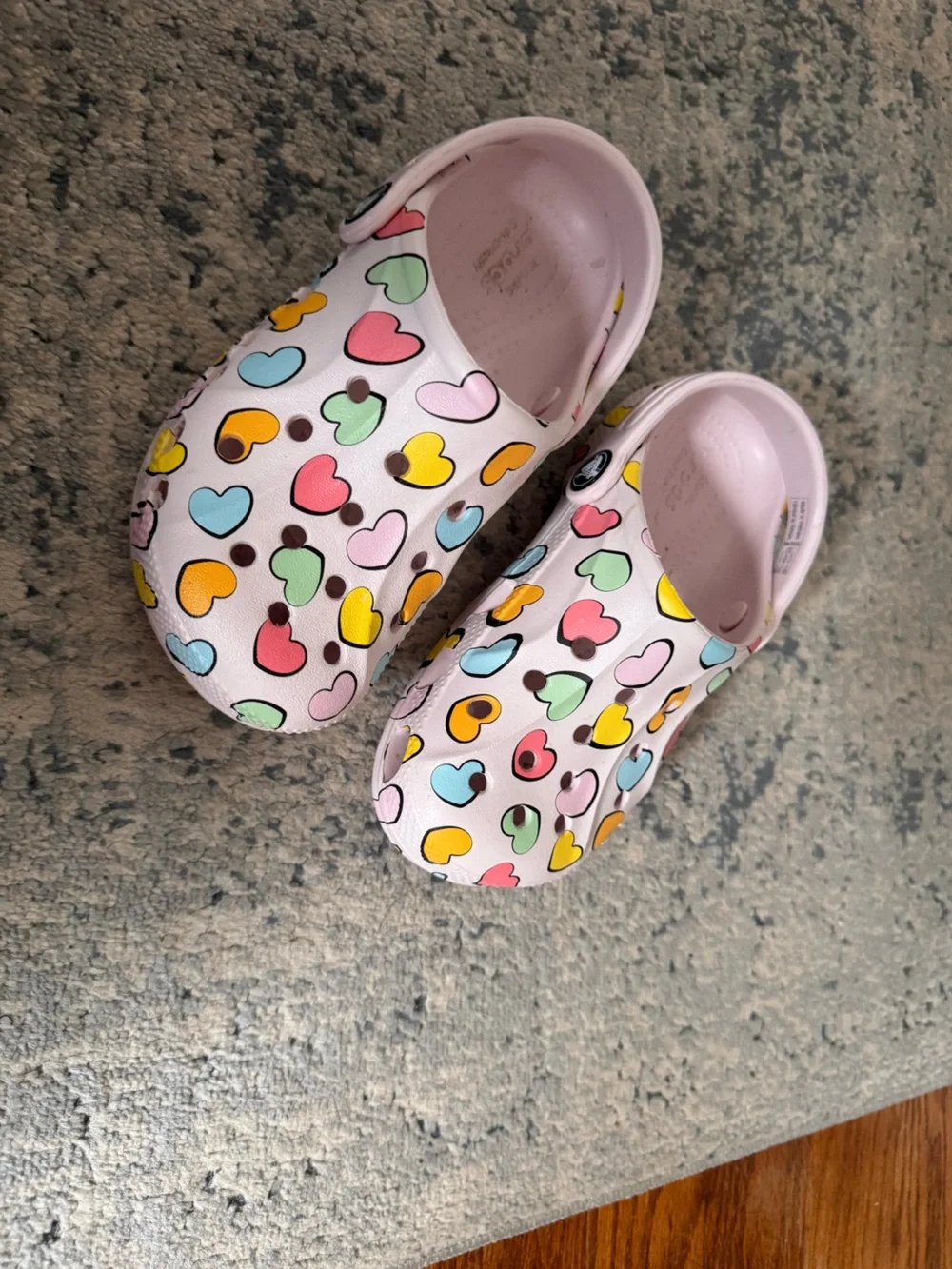 CROCS Kids Pink Clogs with Multicolor Heart Print